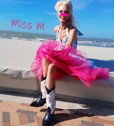 Miss Monroe Massage Parlor