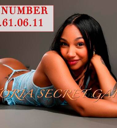 Victoria SECRET GARDEN