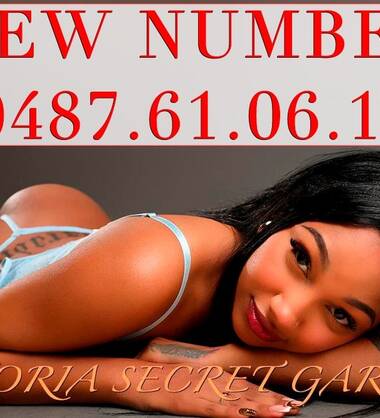 Victoria SECRET GARDEN