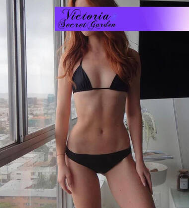 Victoria SECRET GARDEN
