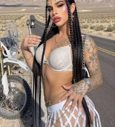 TS GOOD PARTY VERY ACCOMMODATING