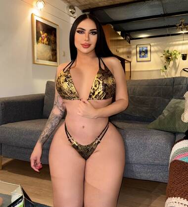 MOMMY HONEY