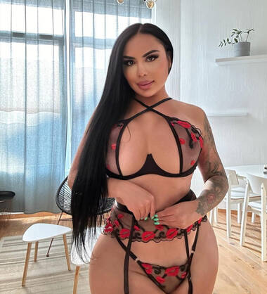 MOMMY HONEY