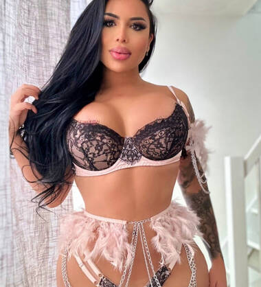 MOMMY HONEY