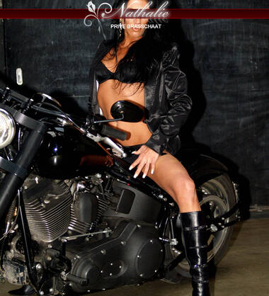 TOP PRIVEONTVANGST NATHALIE BRASSCHAAT