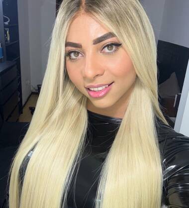 Nicolly lins