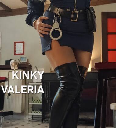 KINKY VALERIA ,DEEPTHROAT  SPECIALIST