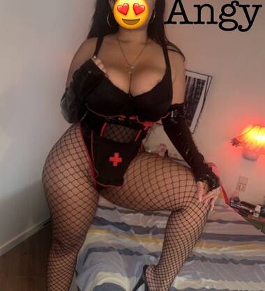 Angy beautiful latina