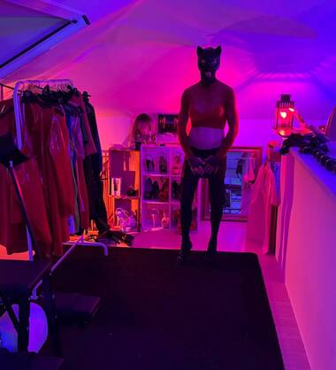 sissy de maîtresse Morgane