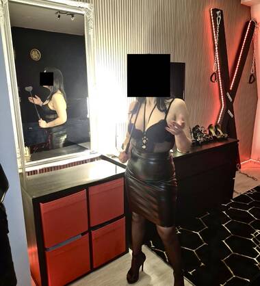 Maitresse Katrina