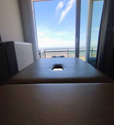 Milkingtable massage by Alaia.