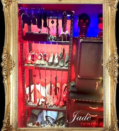 Jade Domina