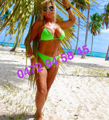 ILONA  MATURE - MILF