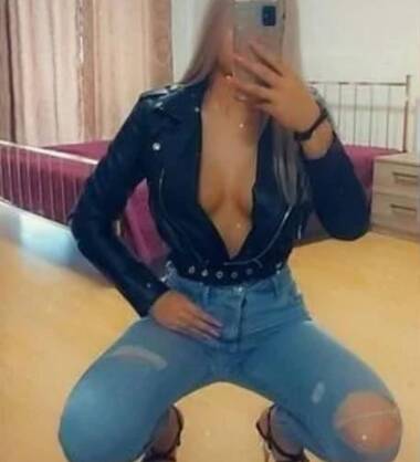 Maya Hot
