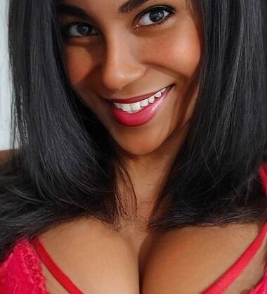 Big black tranny