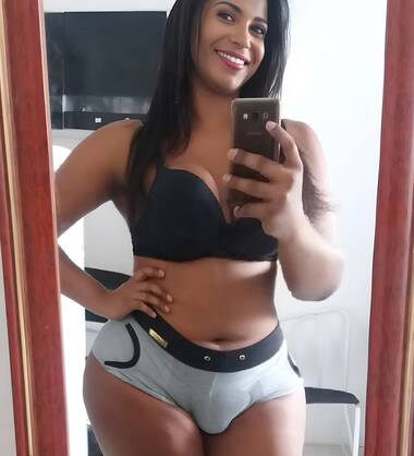 Paty Shemale