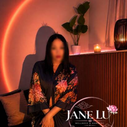 Relax Massages With Happy End
