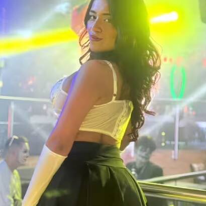 I am very busty Colombian