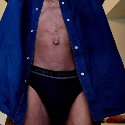 Collins - Gigolo privé en escort