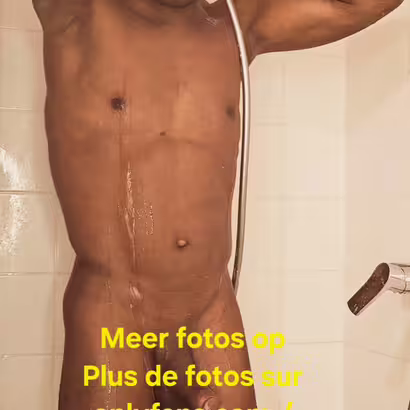 Collins - Gigolo privé en escort
