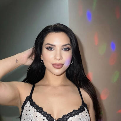 Yasmin Prada