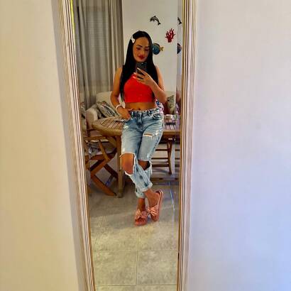 Maya new în Schoten