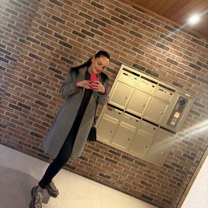 Maya new în Schoten