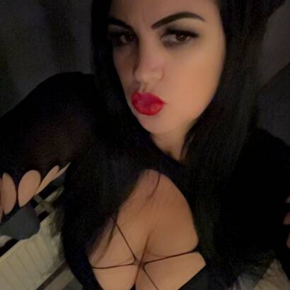 MILF Caroline Anaal Hot