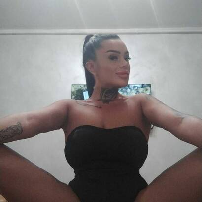 Hello! I am Caty a perfect girls