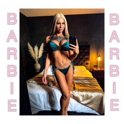 Barbie  Hete Blond Pornoster!!!
