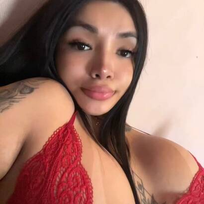 Anghela transsexual Party Girl