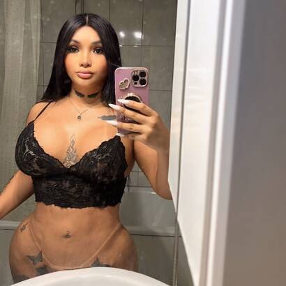 Anghela transsexual goddess