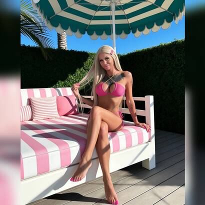 BARBIE VAN OH OH CHERSO OP RTL 5