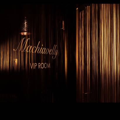 7/7 Machiavelly Salon & Lounge