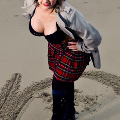 Hot Marijke High Class