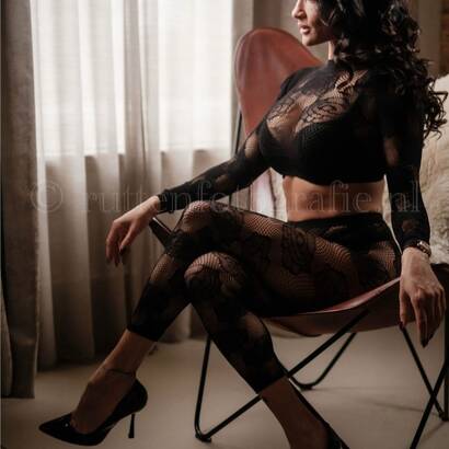 *vina*  Highclass model