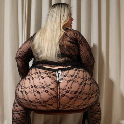 Big ass bbw curves !