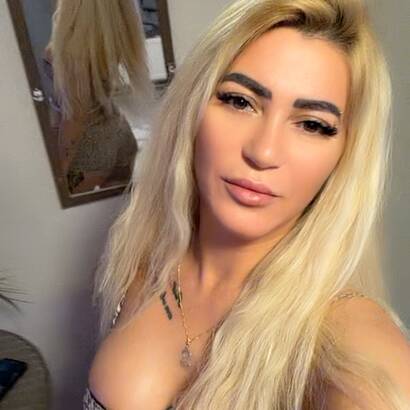 LAURA SENSUAL TREMELO