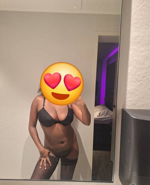 Ebonyroyal