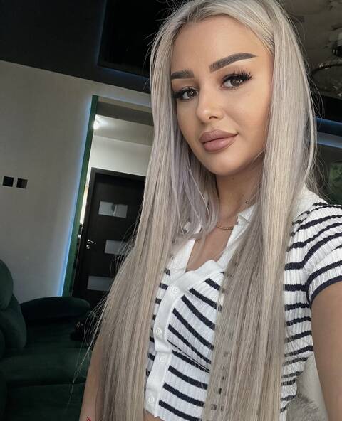 Jennyfer X ONLY ONE WEEK X