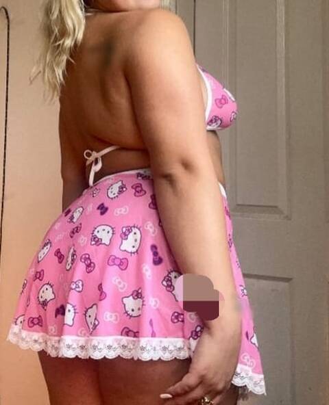 EMILY INDEPENDENT HOT PUSSY