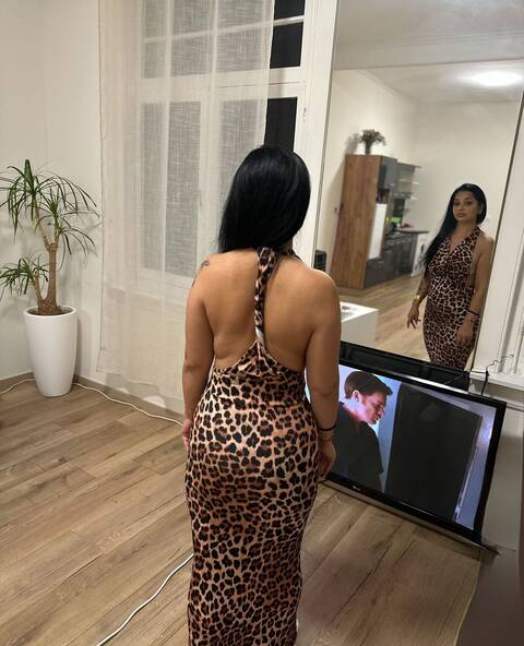 Maya escort