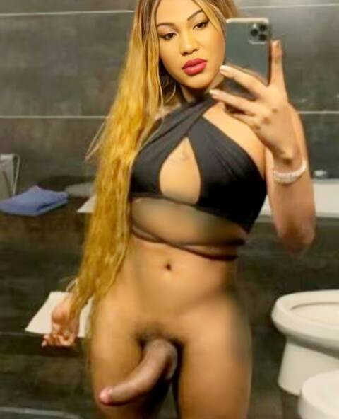 TRANS ESTHER SUPER HOT