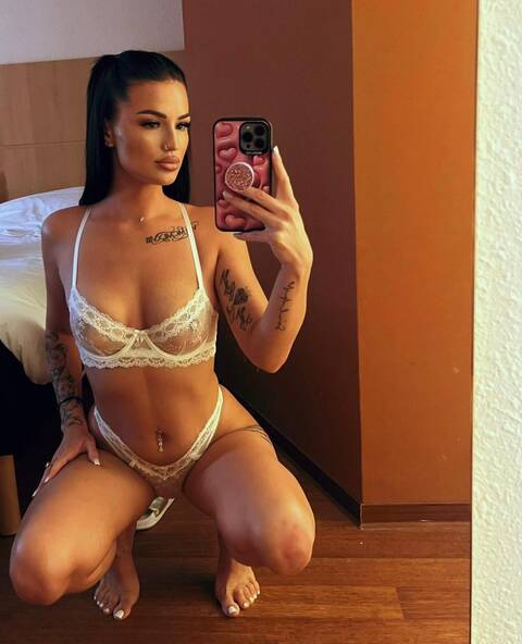 Chloe