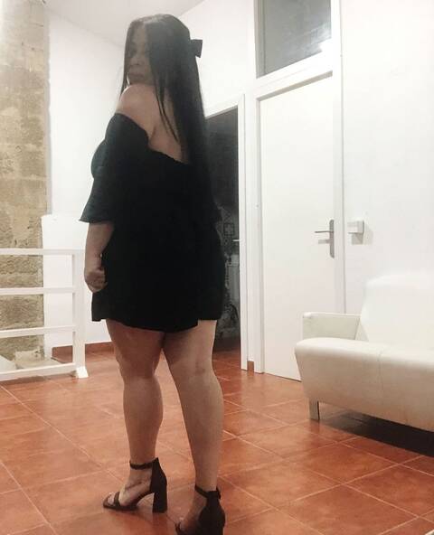 Moni