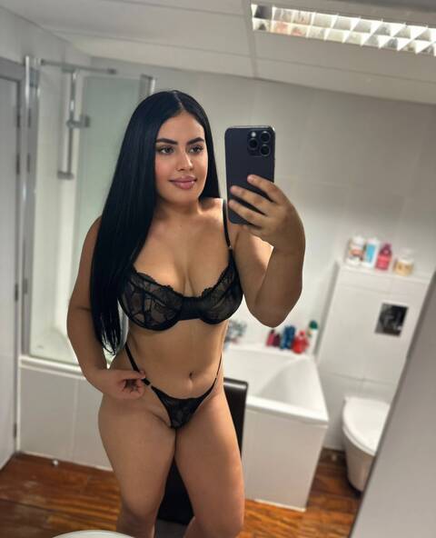 New Andreea full services without condom