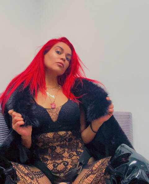 Maitresse diabolique cali