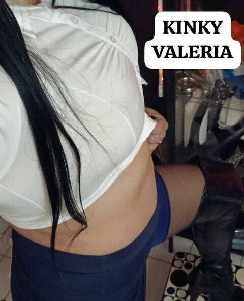 KINKY VALERIA DEEPTHROAT TALENT