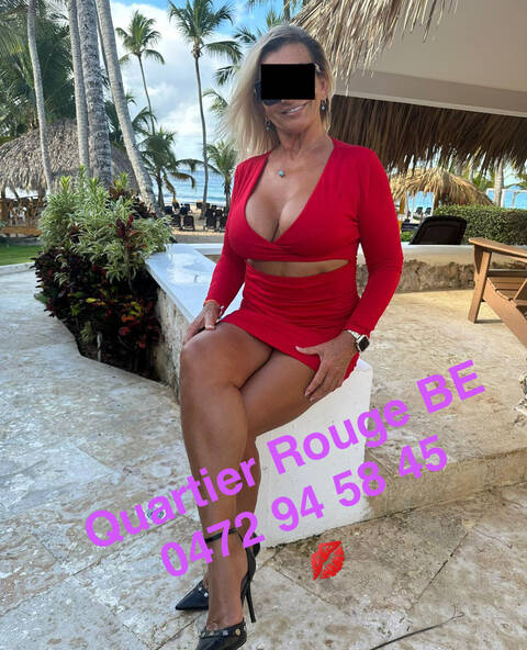 ILONA  MATURE - MILF