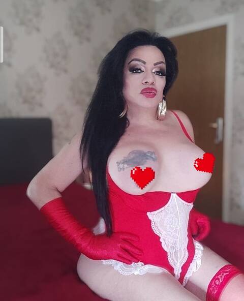 Valentina Hot